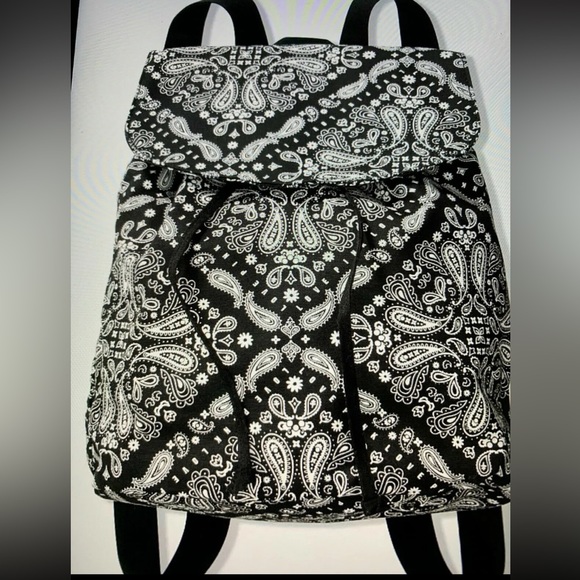 VS PINK Mini B&W Paisley/Bandana Print Drawstring Backpack - Picture 7 of 8